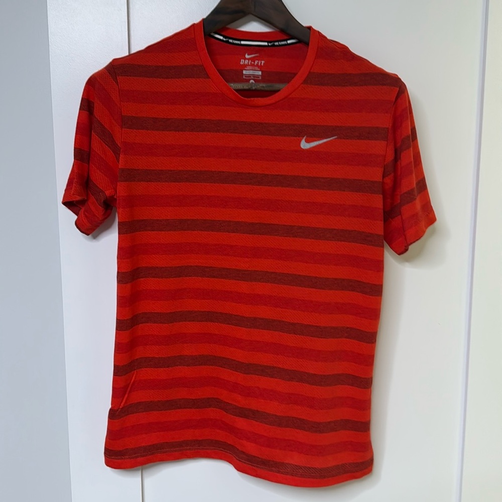Nike Running Dri-Fit T-Shirt size M